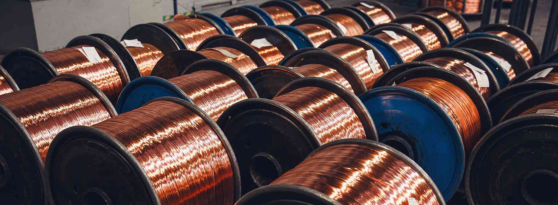 Selecting the Right Wire Material for Your Custom Transformer